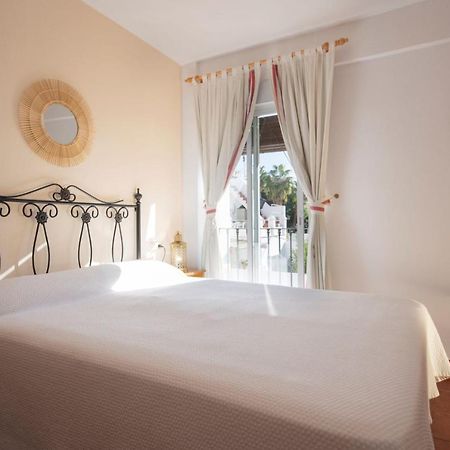 Hostal San Juan Salobreña Eksteriør billede
